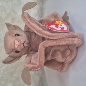 Ty Beanie Baby “Batty” the Bat - Excellent Condition. Sewing Error. RARE.